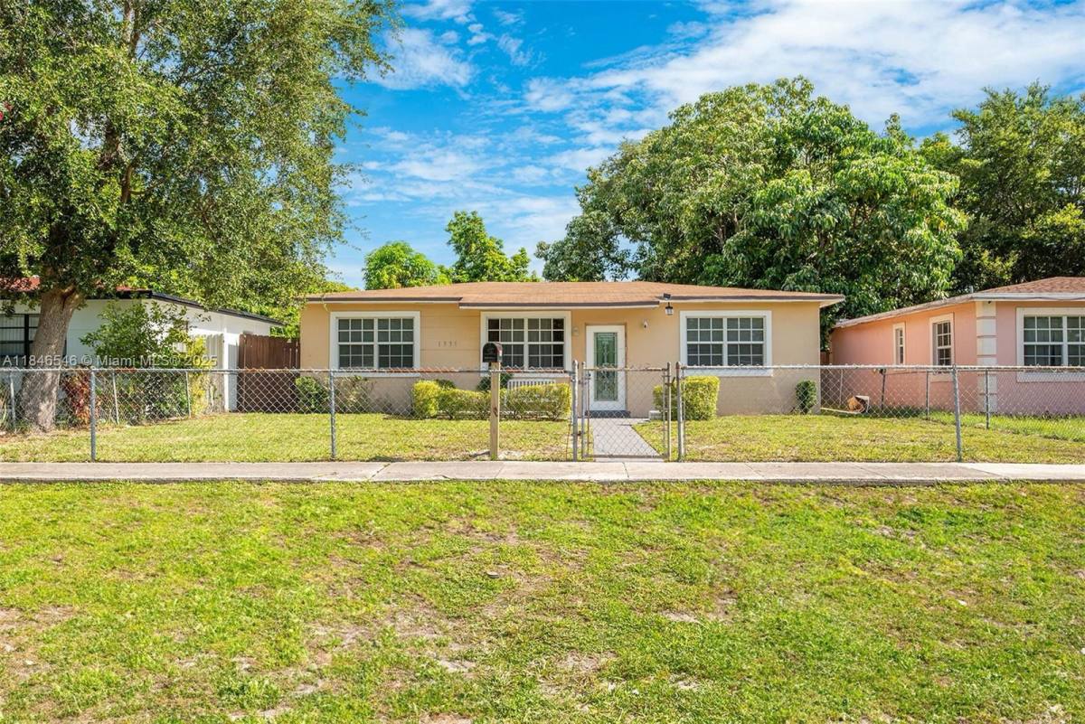 House for rent at 1351 NE 156th St, Miami, FL 33162