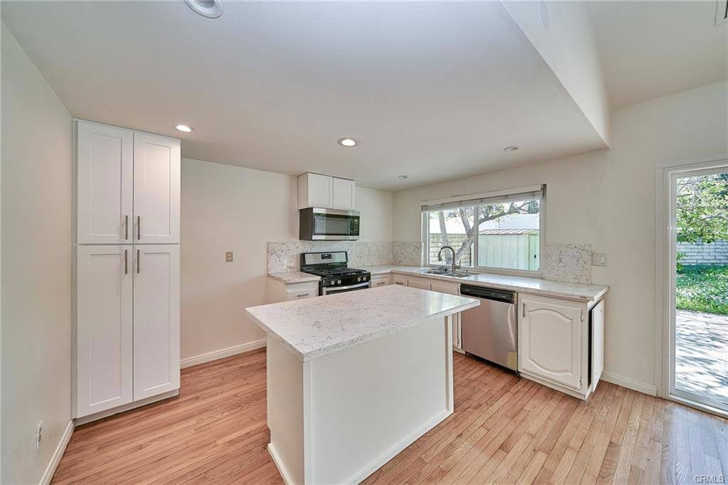 House for rent at 19910 Cantara St, Winnetka, CA 91306