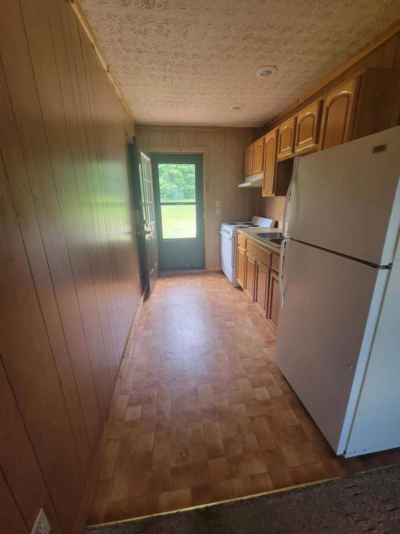 Apartment for rent at 24670 Rhea County Highway, Spring City, TN 37381