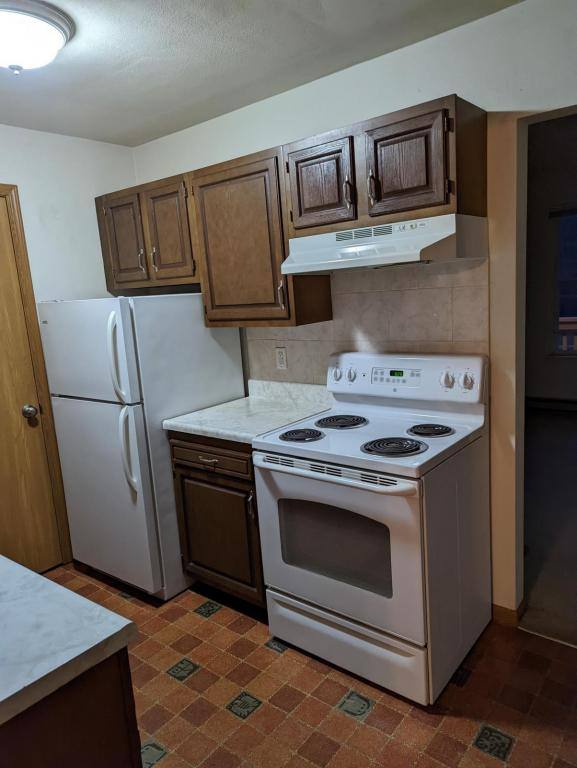 Apartment for rent at 46 Orchard View Court, Belleville, IL 62221