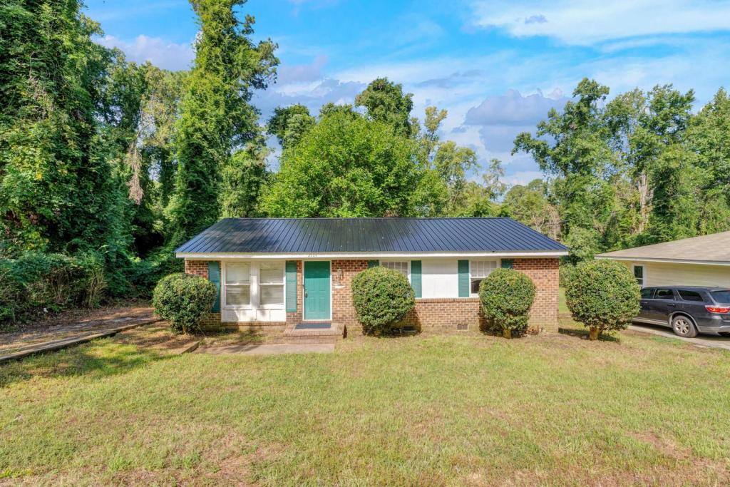 House for rent at 2904 Sylvester St, Raleigh, NC 27610