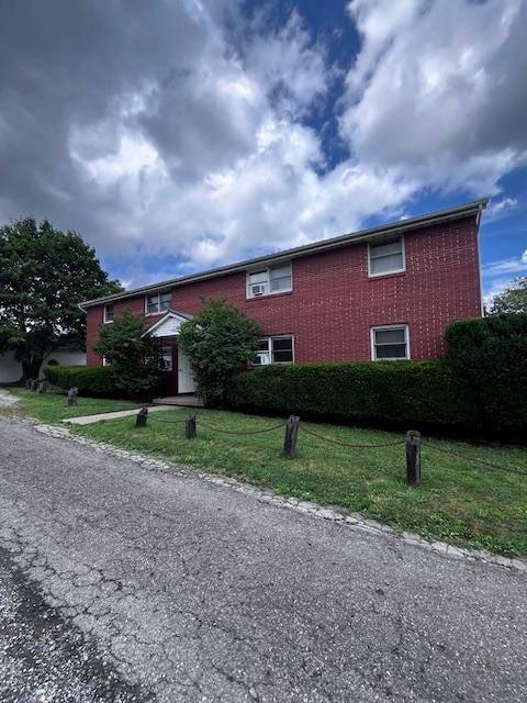 Apartment for rent at 968 E 3rd St, Salem, OH 44460