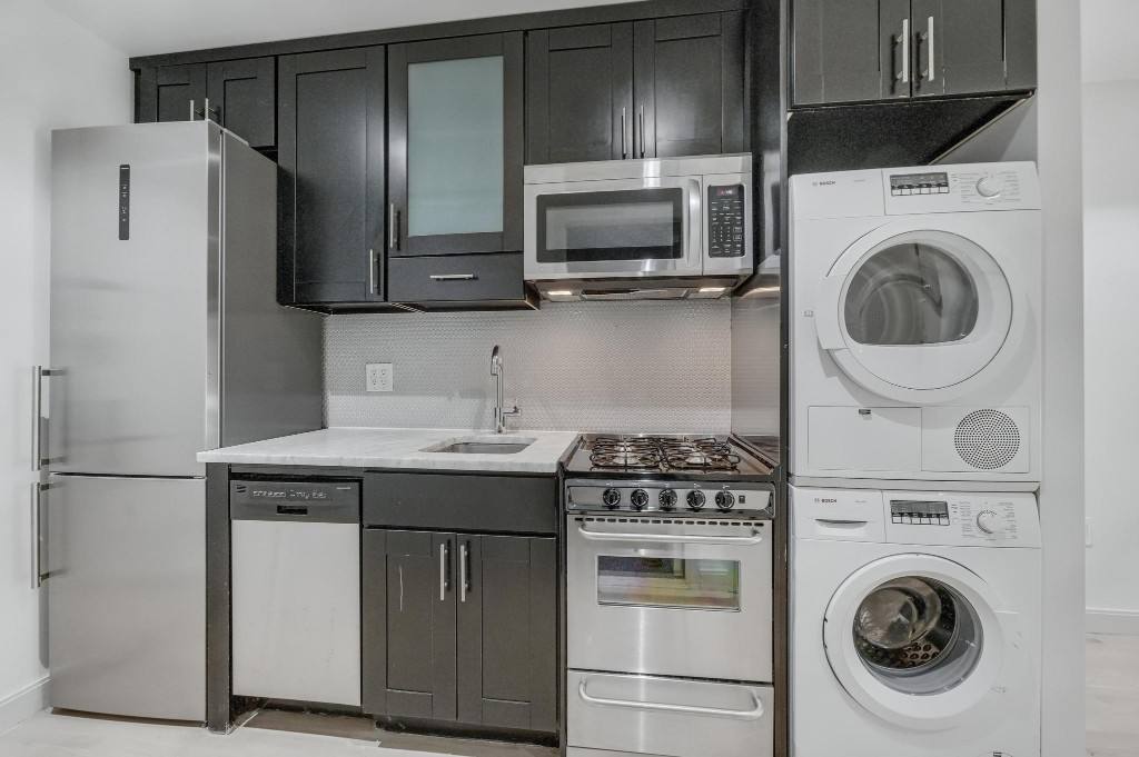 Apartment for rent at 152 Second Ave #2E, New York, NY 10003