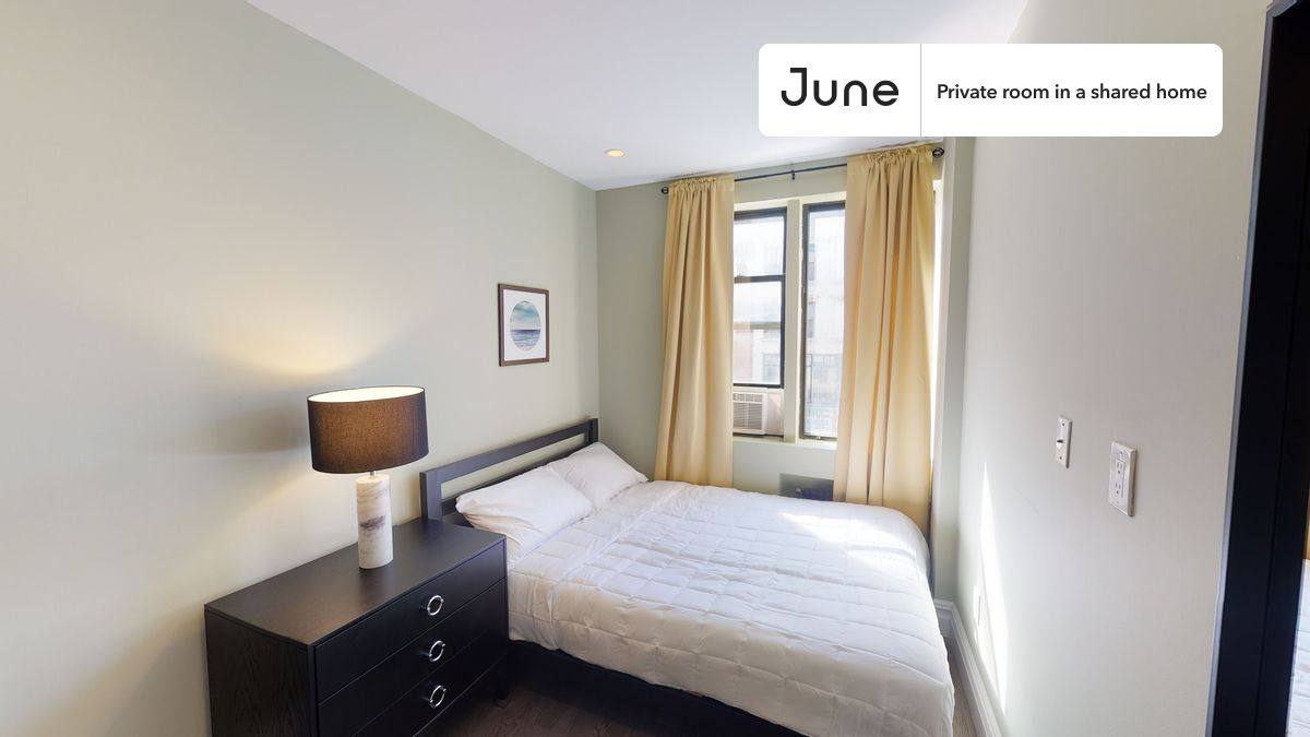 20 Ave A #C, New York, NY 10009