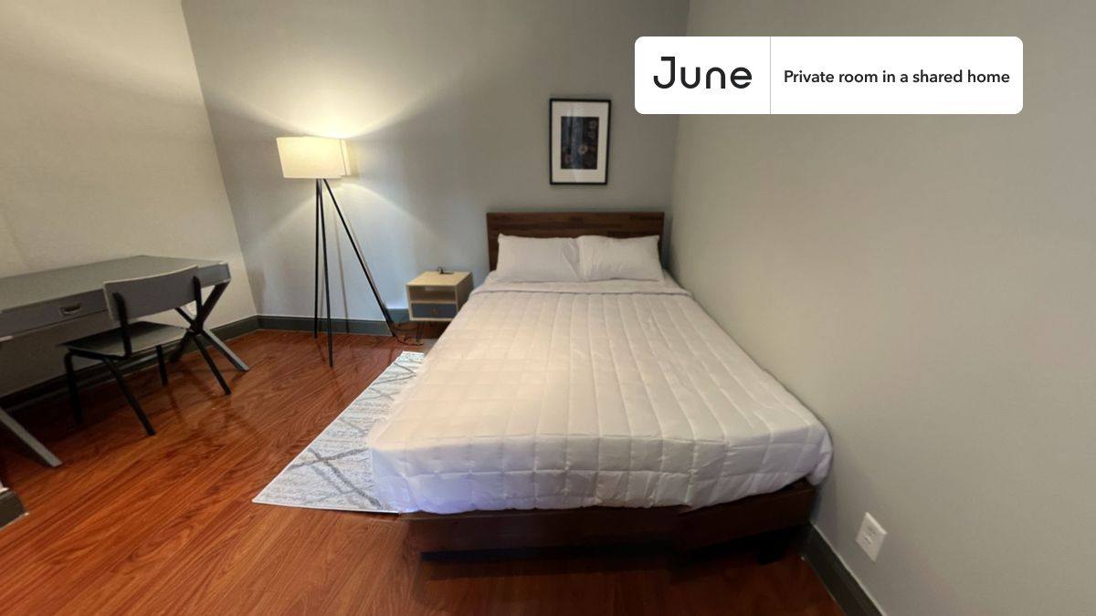 Apartment for rent at 23 E 109th St, New York, NY 10029