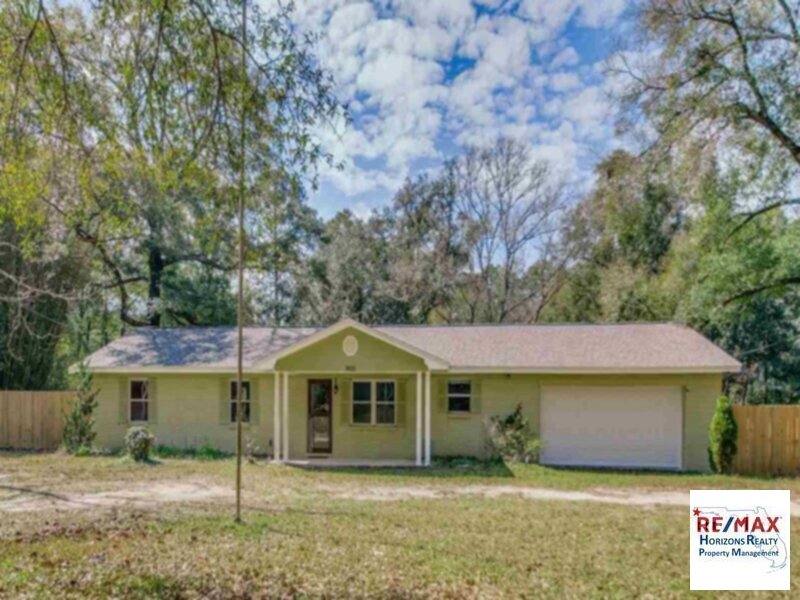House for rent at 7631 Klondike Rd, Pensacola, FL 32526