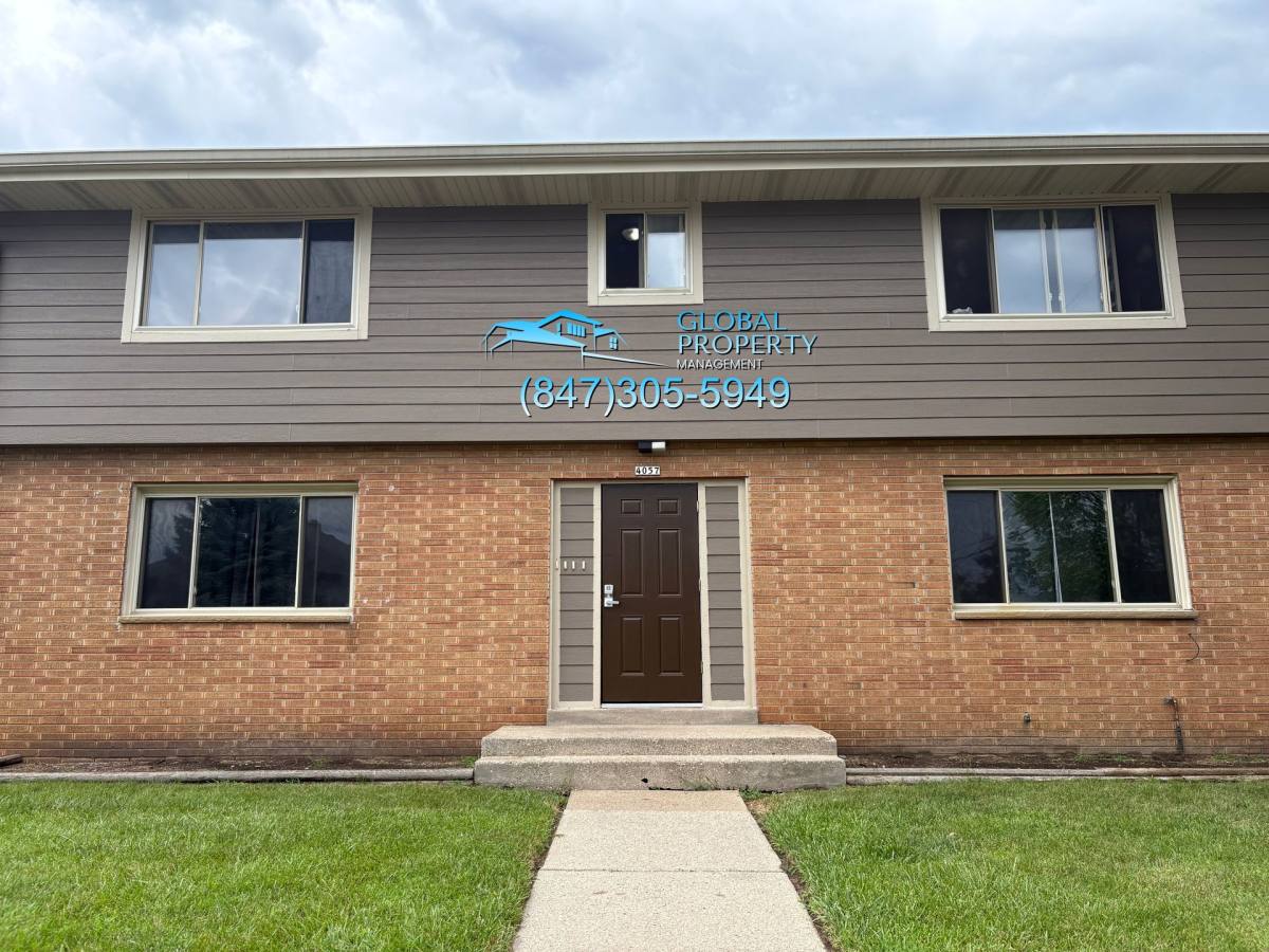 Apartment for rent at 4057 28th Ave, Kenosha, WI 53140
