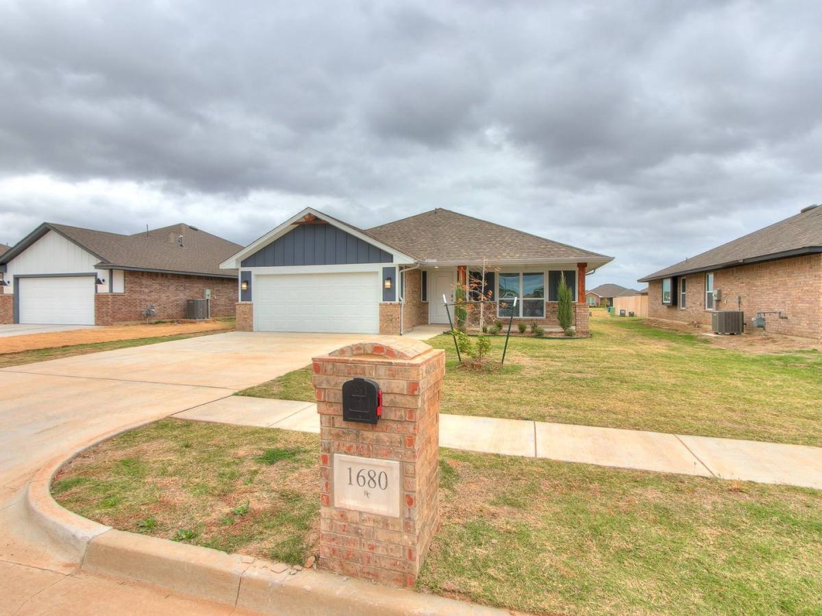 House for rent at 1680 Addington Rd, Newcastle, OK 73065