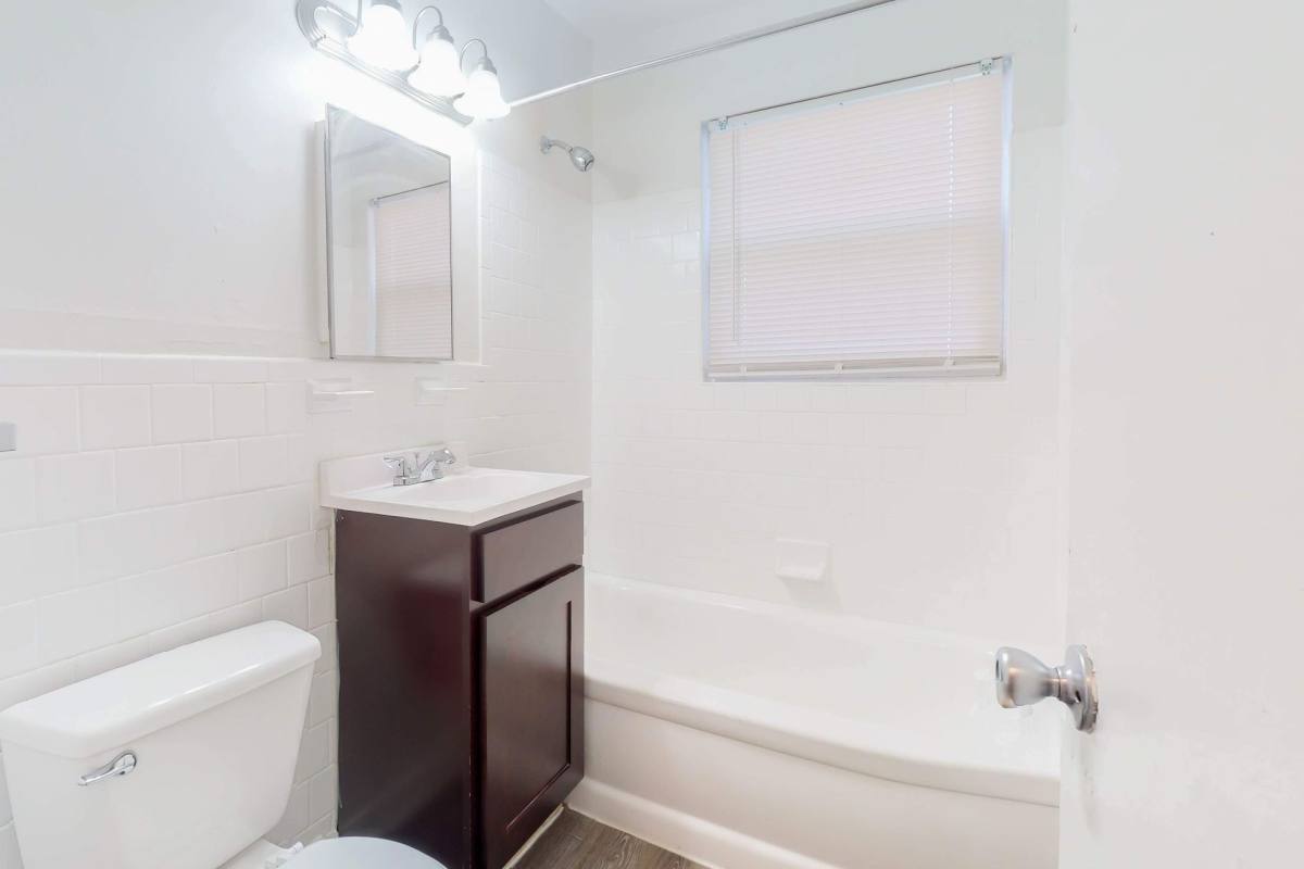 Apartment for rent at 4221 28th Ave, Temple Hills, MD 20748
