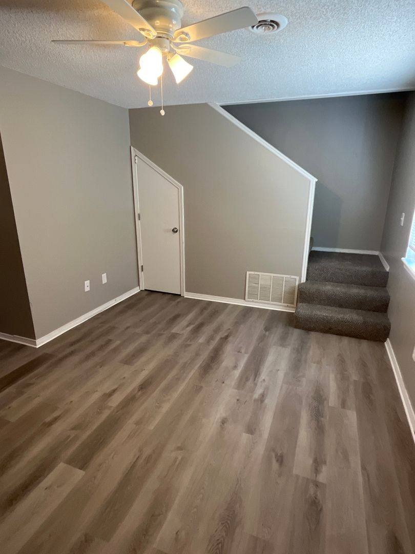 Apartment for rent at 1106-1108 S Joplin, Pittsburg, KS 66762