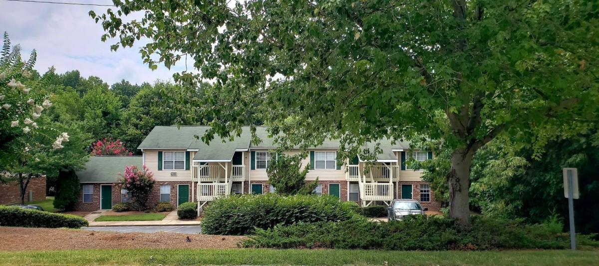 Apartment for rent at 401 Friendway Rd, Greensboro, NC 27410