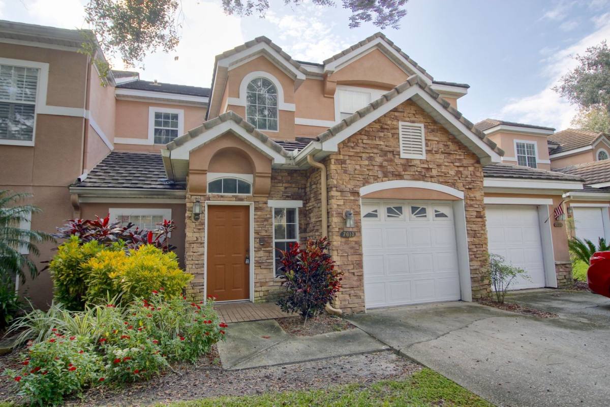 Townhouse for rent at 7613 Bay Port Rd, Orlando, FL 32819