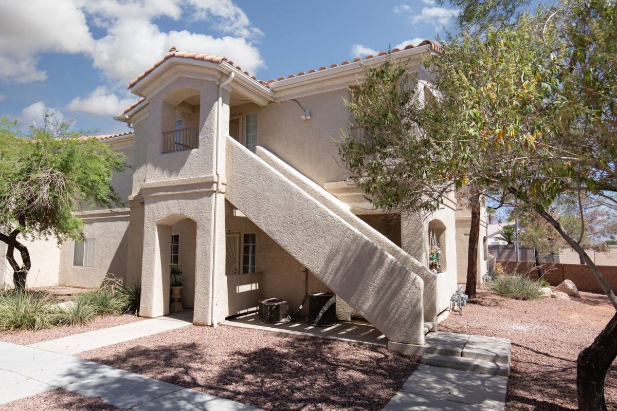 Apartment for rent at 1881 W Alexander Rd, North Las Vegas, NV 89032