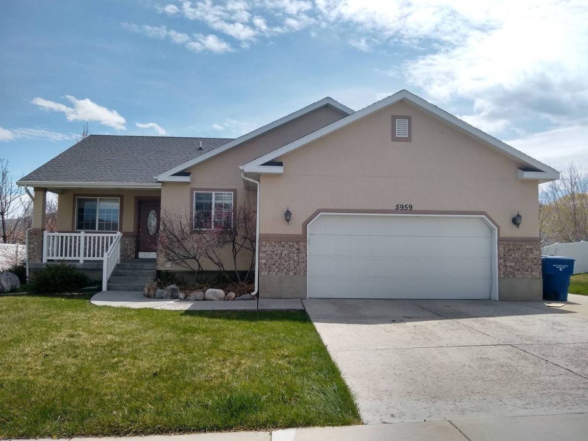 House for rent at 5959 W Moon Shadow Dr, Herriman, UT 84096