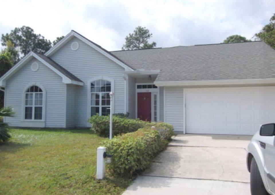 House for rent at 162 Barrington Dr, Palm Coast, FL 32137