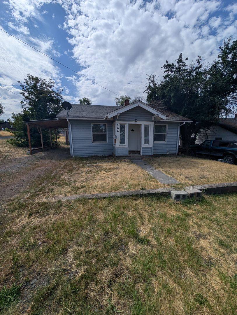 House for rent at 344 Upham St, Klamath Falls, OR 97601