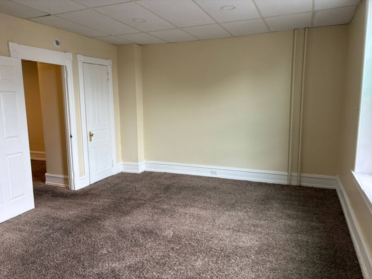 Apartment for rent at 121 N 11th St, Allentown, PA 18102