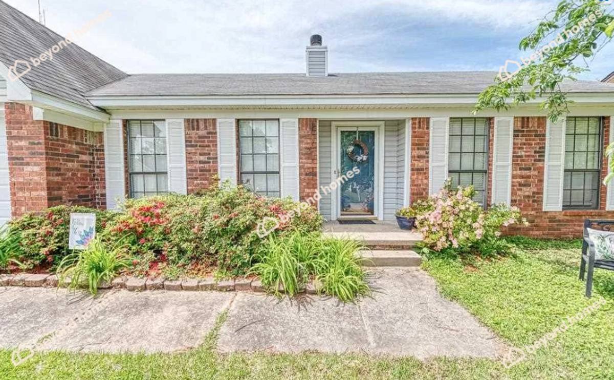 House for rent at 12471 Maryland Place, Sherwood, AR 72120