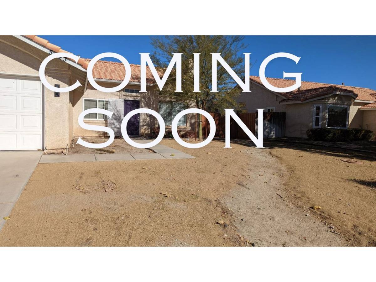 Apartment for rent at 5823 Evergem Ave, Palmdale, CA 93552