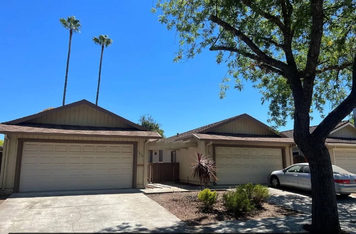 Apartment for rent at 5850 - 5852 El Dori Dr, San Jose, CA 95123