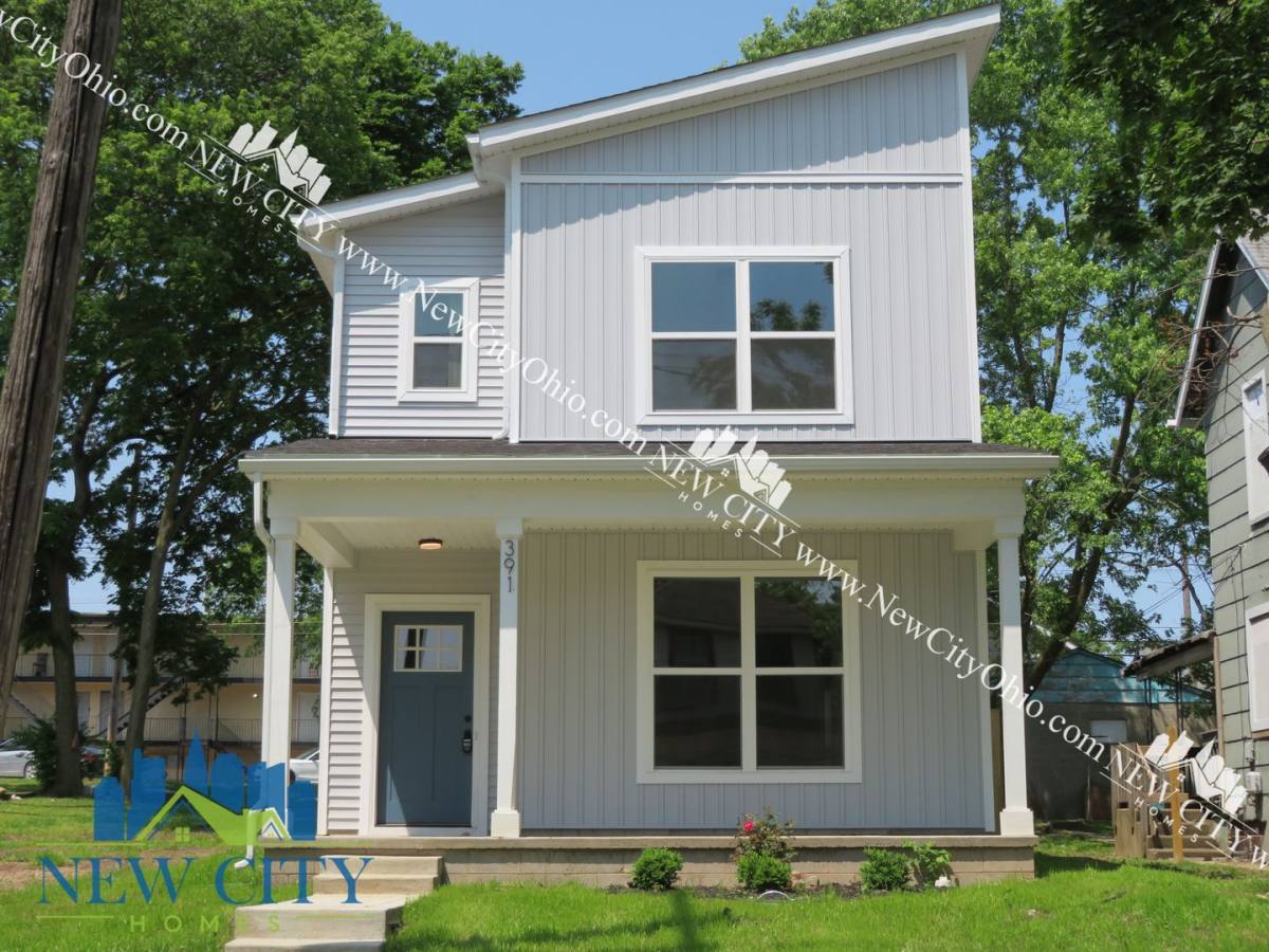 House for rent at 391 Brehl Ave, Columbus, OH 43223