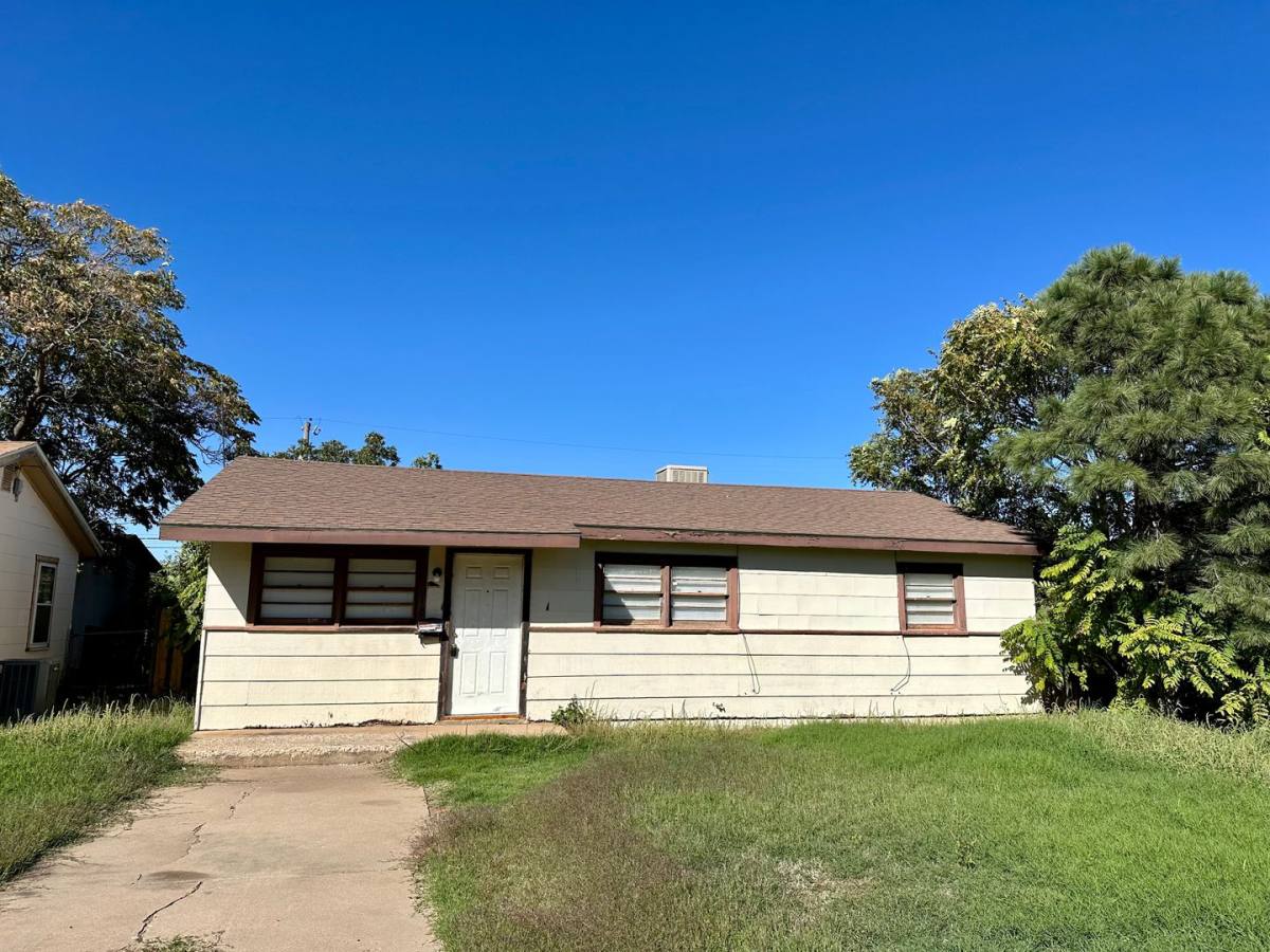 House for rent at 5018 39th St, Lubbock, TX 79414