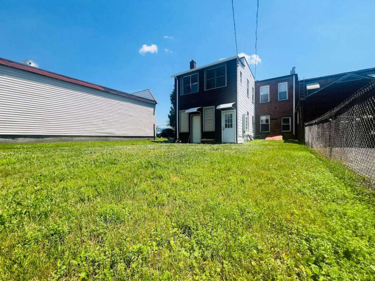 Apartment for rent at 1273 Broadway, Watervliet, NY 12189