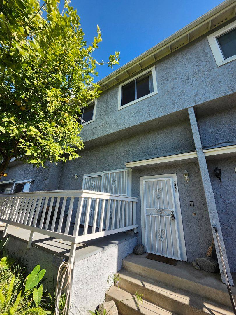Apartment for rent at 1441 W Village Lane, West Covina, CA 91790