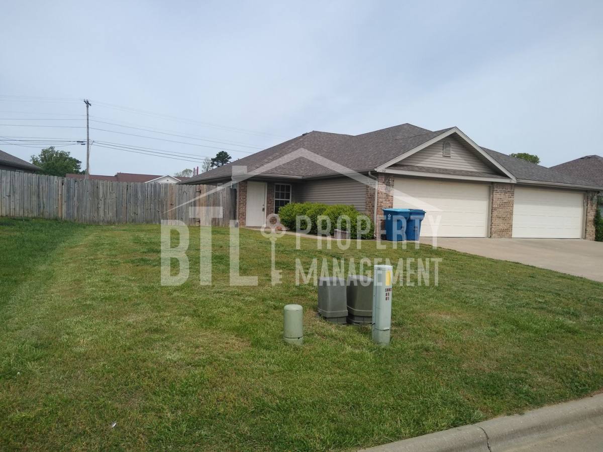 House for rent at 152 Proverbs Court, Forsyth, MO 65653
