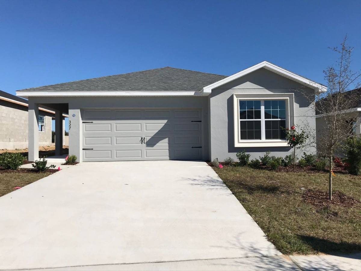 House for rent at 327 Tanager St, Haines City, FL 33844