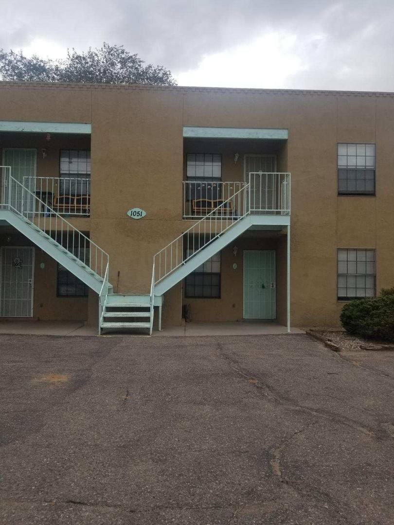 Apartment for rent at 1051 Meadowlark Court SE, Rio Rancho, NM 87124