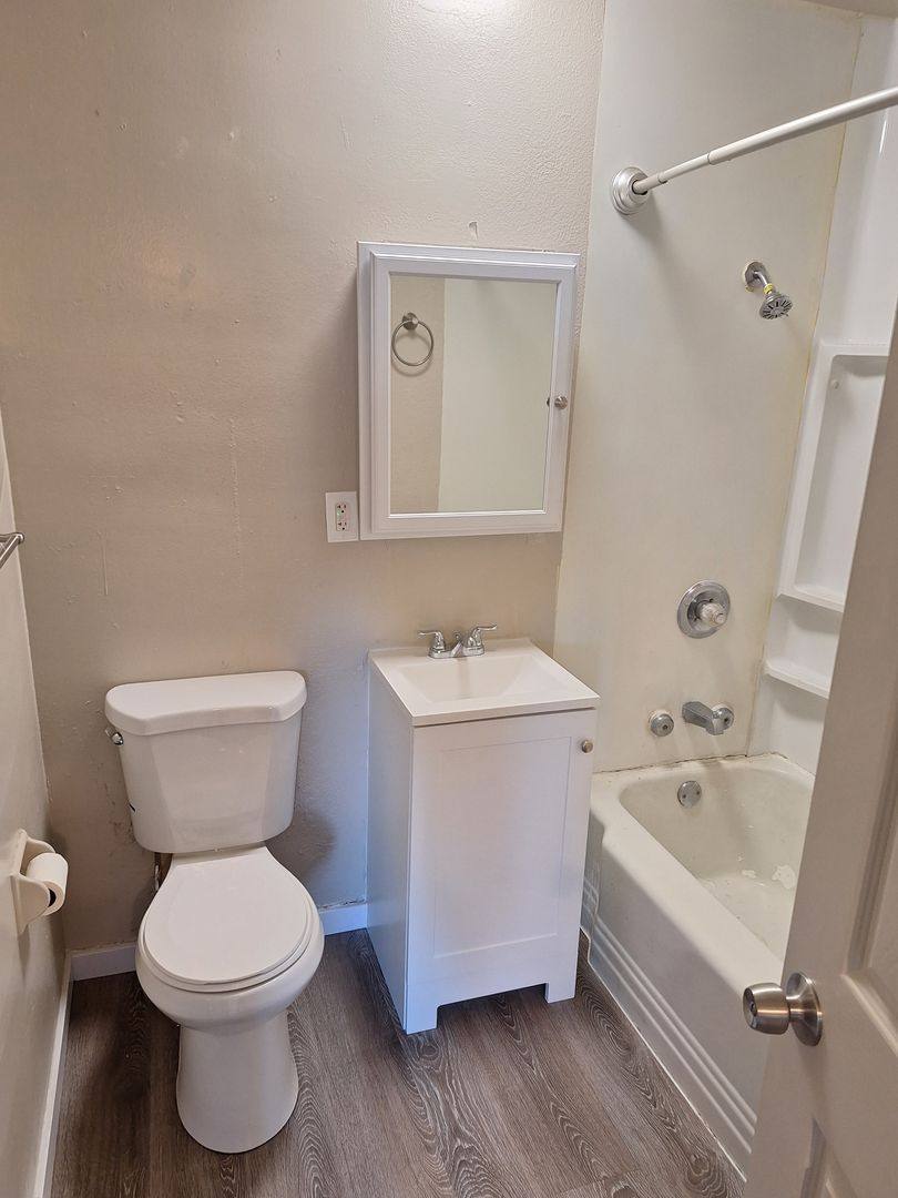 Apartment for rent at 2900 - 2904 Marconi Ave, Sacramento, CA 95821