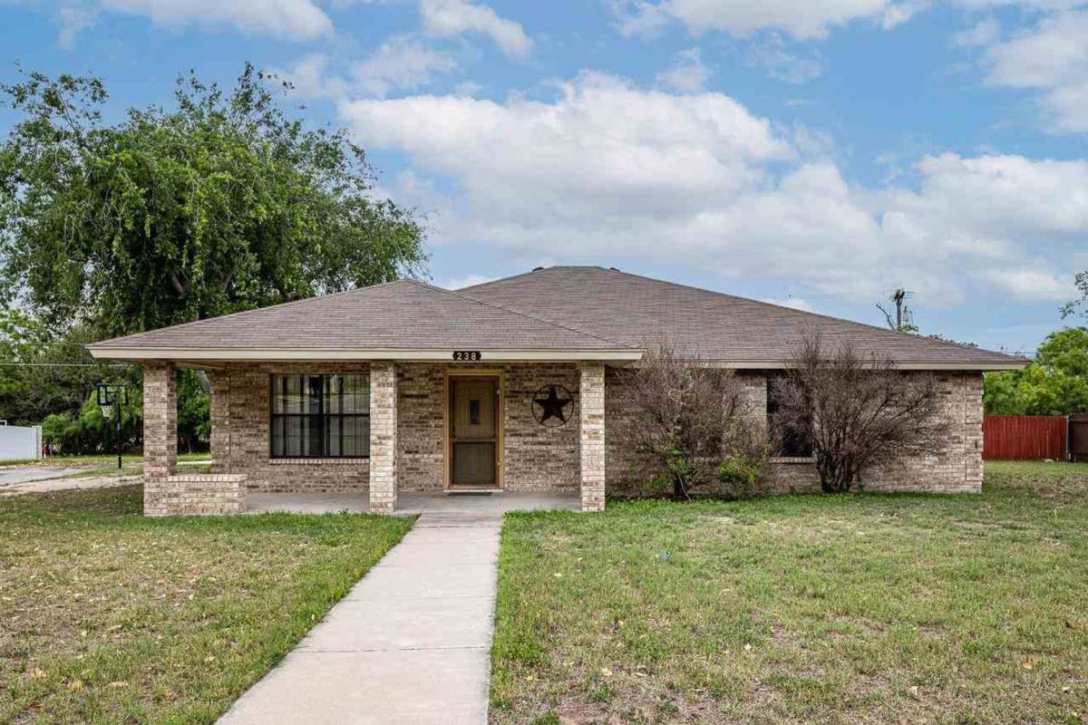 House for rent at 238 Tomahawk Trail, Del Rio, TX 78840