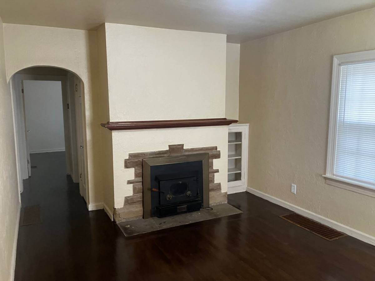 House for rent at 2330 Rugby Rd, Dayton, OH 45405
