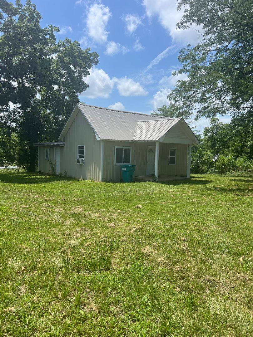 House for rent at 18701 Missouri Highway 68 N, Saint James, MO 65559