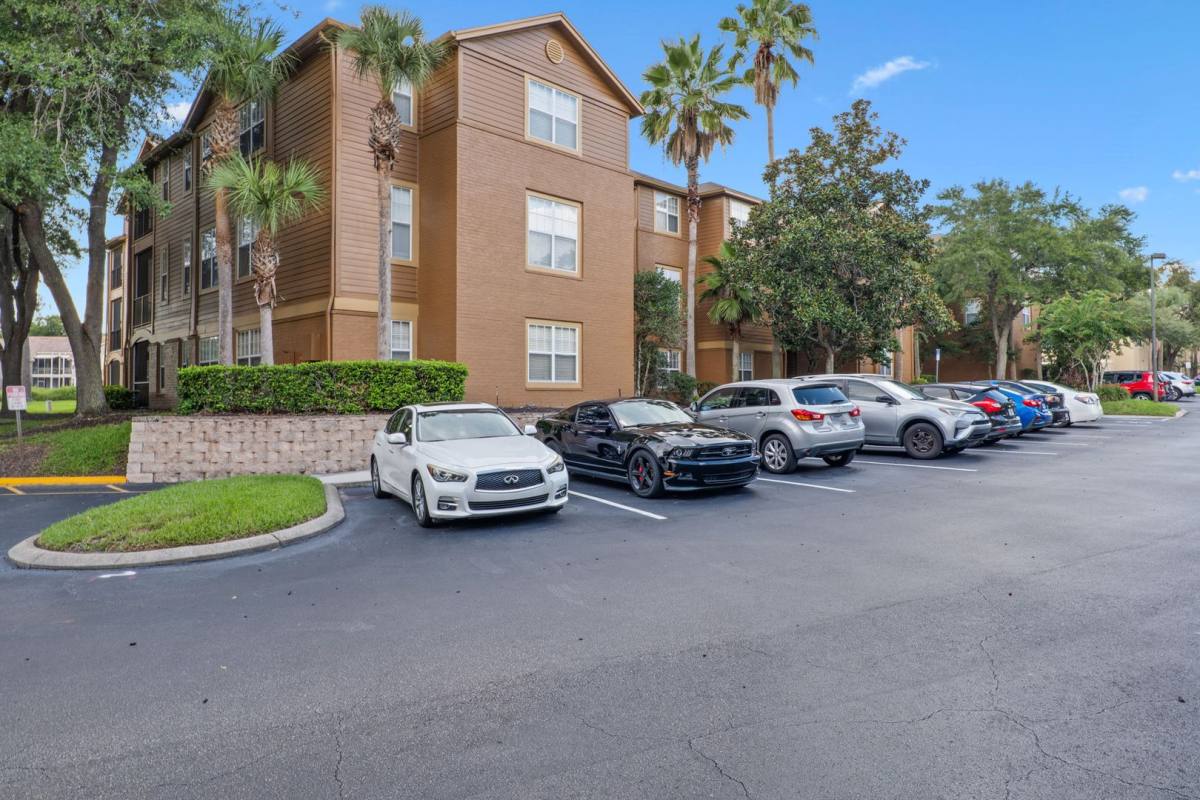 Condo for rent at 412 Summit Ridge Place, Longwood, FL 32779