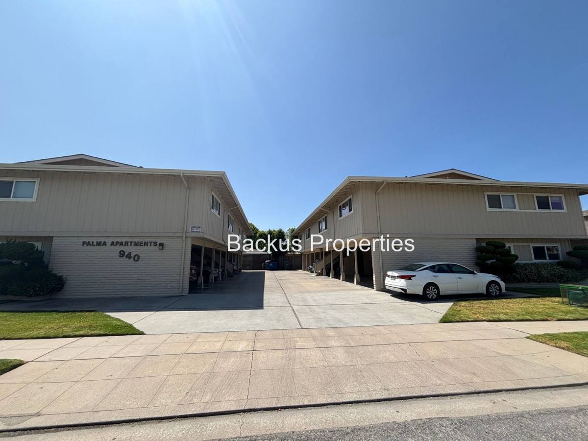 Apartment for rent at 940 Iverson St, Salinas, CA 93901