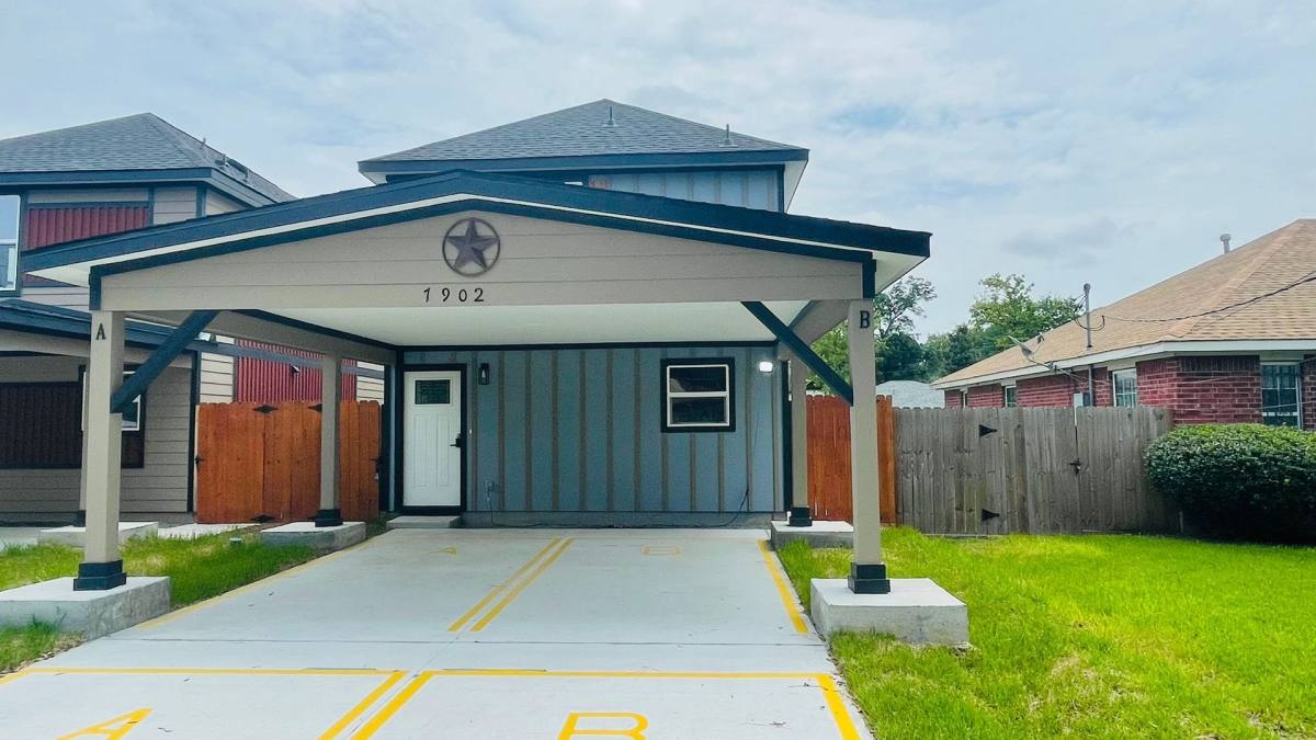 House for rent at 7902 Shotwell St, Houston, TX 77028