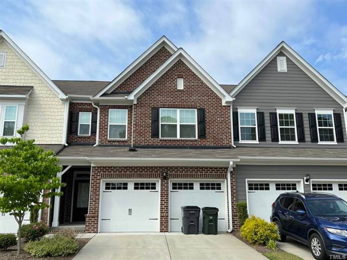 Townhouse for rent at 1156 Lookout Ridge, Apex, NC 27502