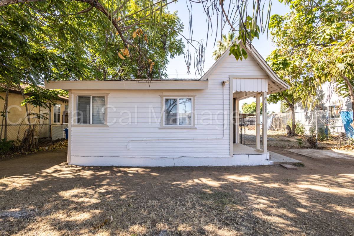 House for rent at 511 Wilson Ave, Bakersfield, CA 93308