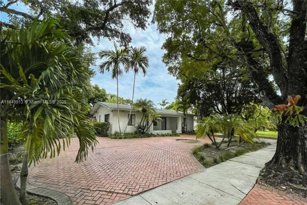 House for rent at 8045 SW 62nd Court, Miami, FL 33143