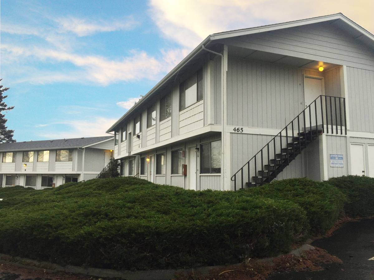 Apartment for rent at 465 SE Regatta Dr, Oak Harbor, WA 98277