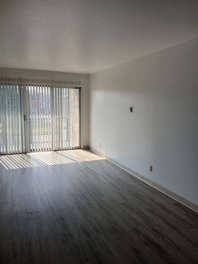 Apartment for rent at 4901 36th Ave, Kenosha, WI 53144