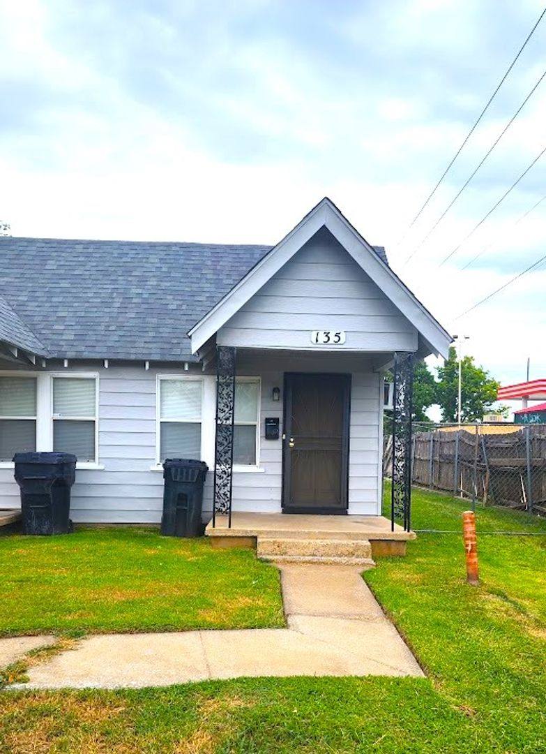 Apartment for rent at 135 SE 32nd St, Oklahoma City, OK 73129