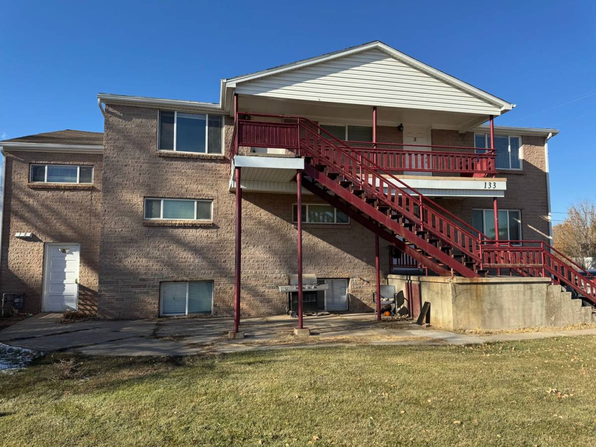Apartment for rent at 133 N 600 E, Roosevelt, UT 84066