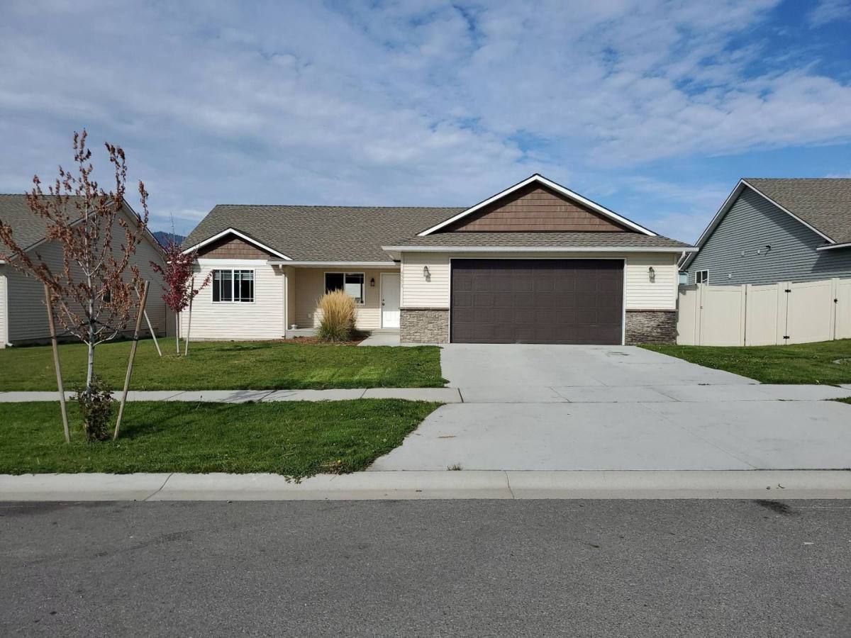 House for rent at 6551 W Covenant St, Rathdrum, ID 83858