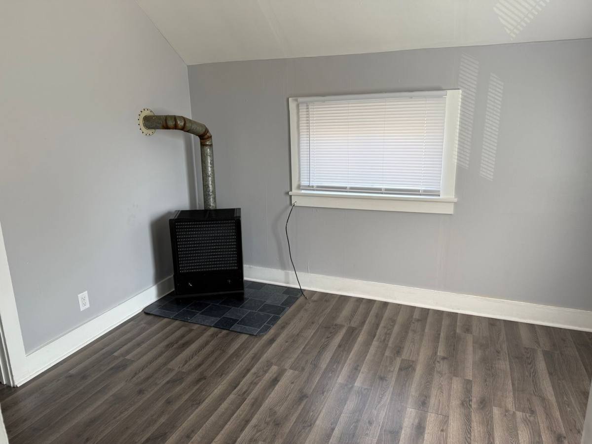 Apartment for rent at 1106 Gillette St, La Crosse, WI 54603