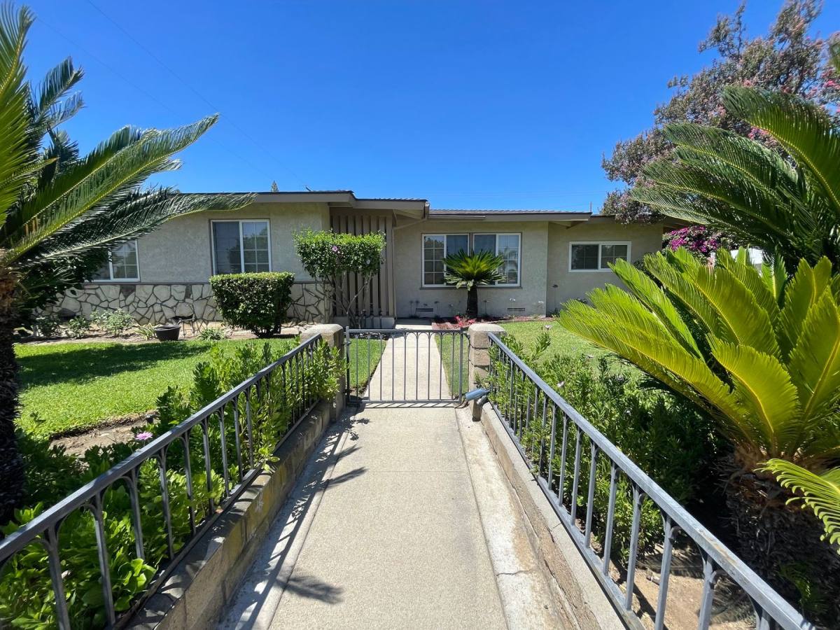 House for rent at 10034 Rose Ave, Montclair, CA 91763