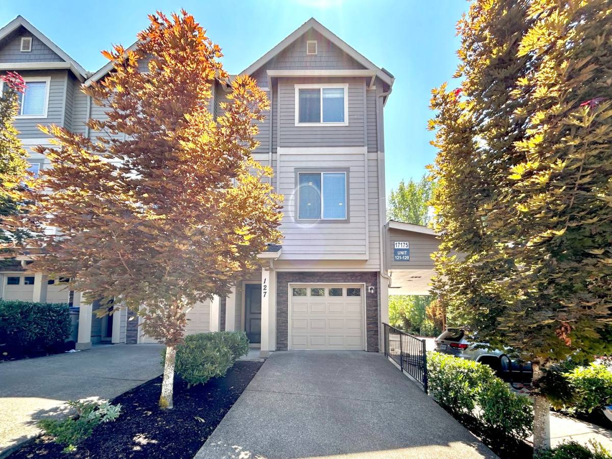Townhouse for rent at 17167 - 17193 SW Terrapin Dr, Sherwood, OR 97140