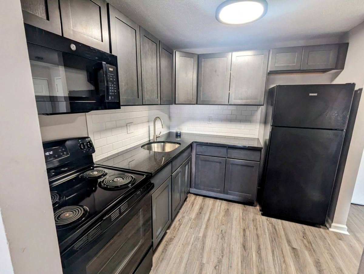 Apartment for rent at 366 Schraffts Dr, Waterbury, CT 06705